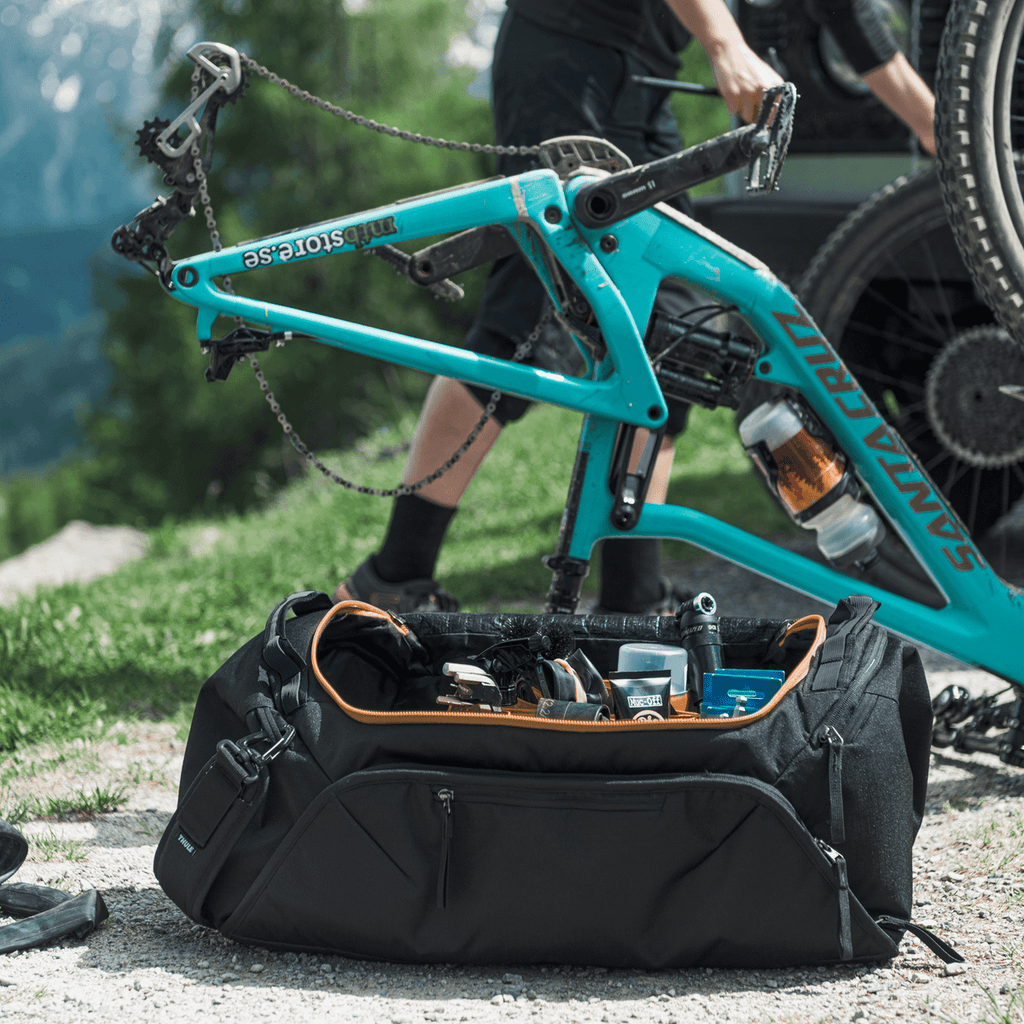 Thule RoundTrip Bike Duffel 55L Black - KaryKase