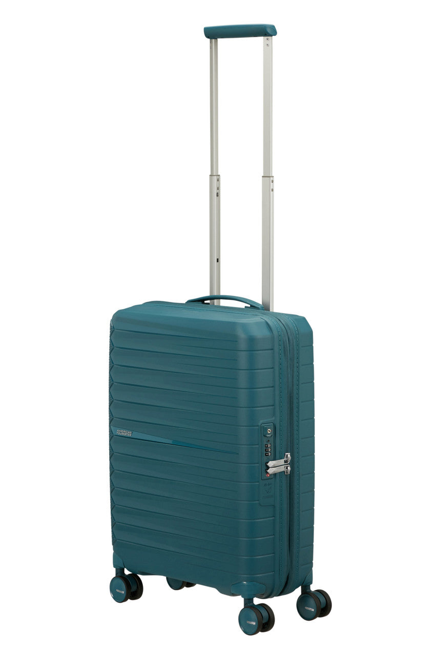 American Tourister Totally Teal