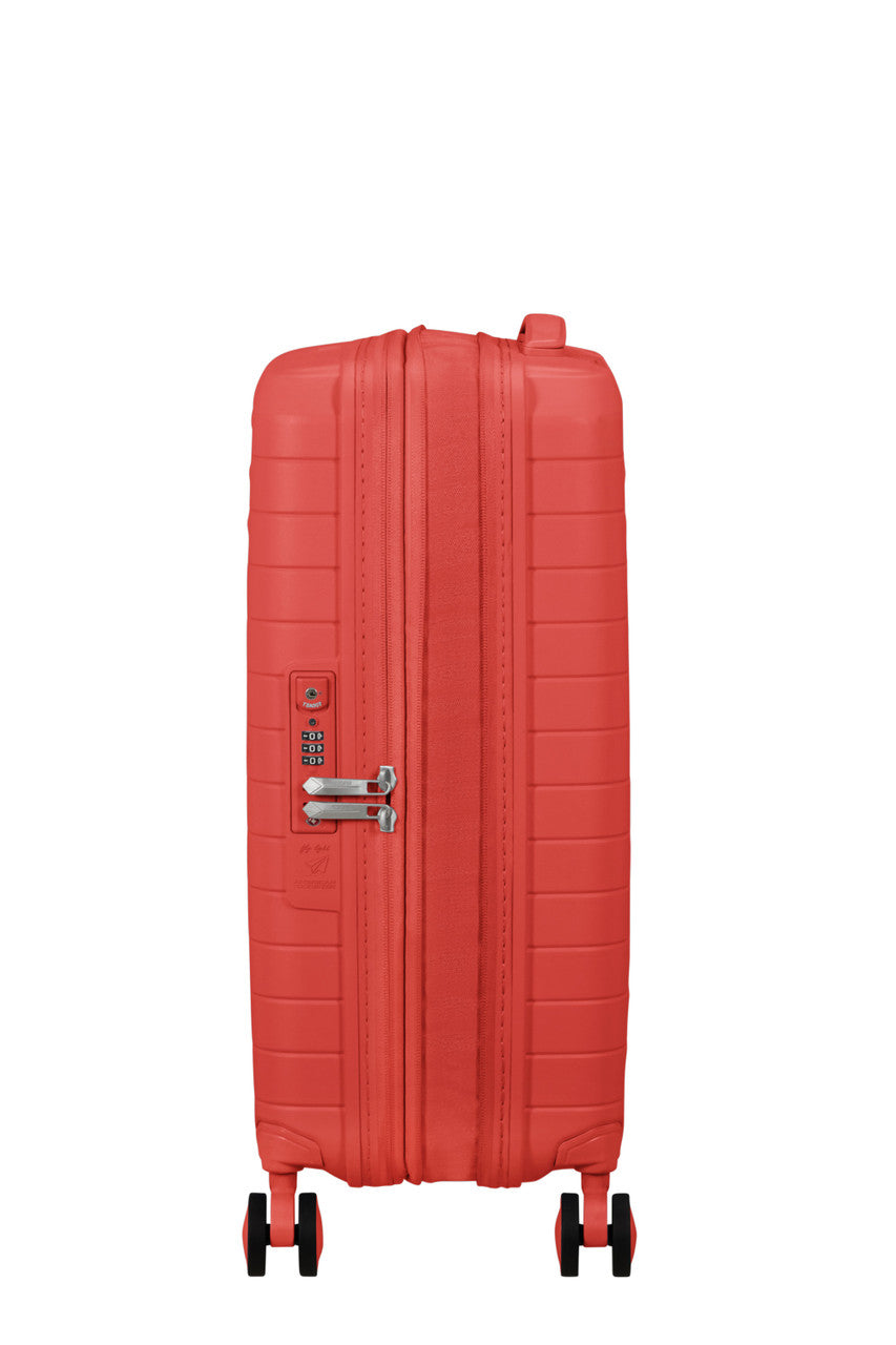 American Tourister Sunset Coral