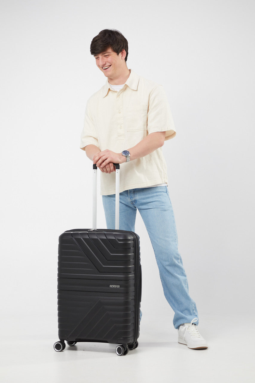 American Tourister Shadow Black