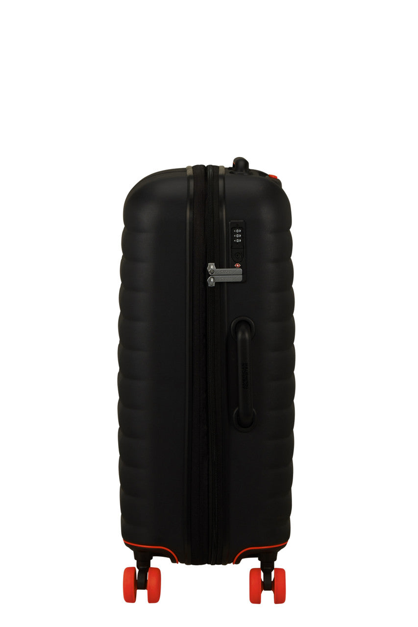 American Tourister True Black