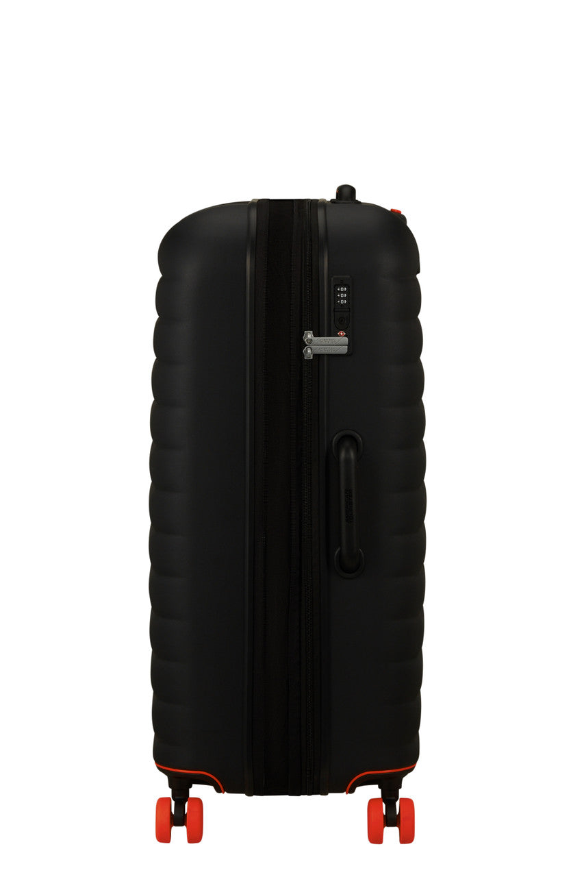 American Tourister True Black