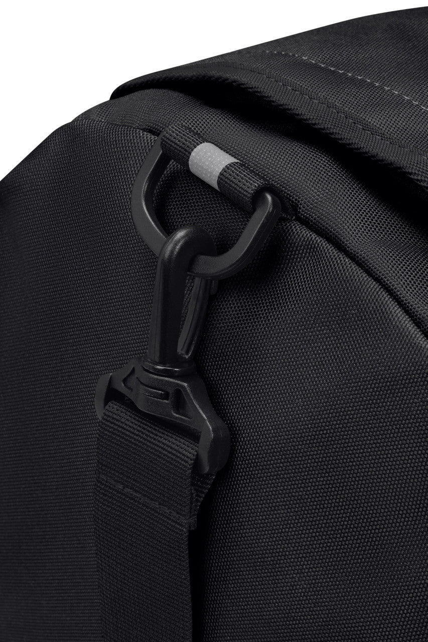 American Tourister Brightup Cabin Duffle Zip - Black