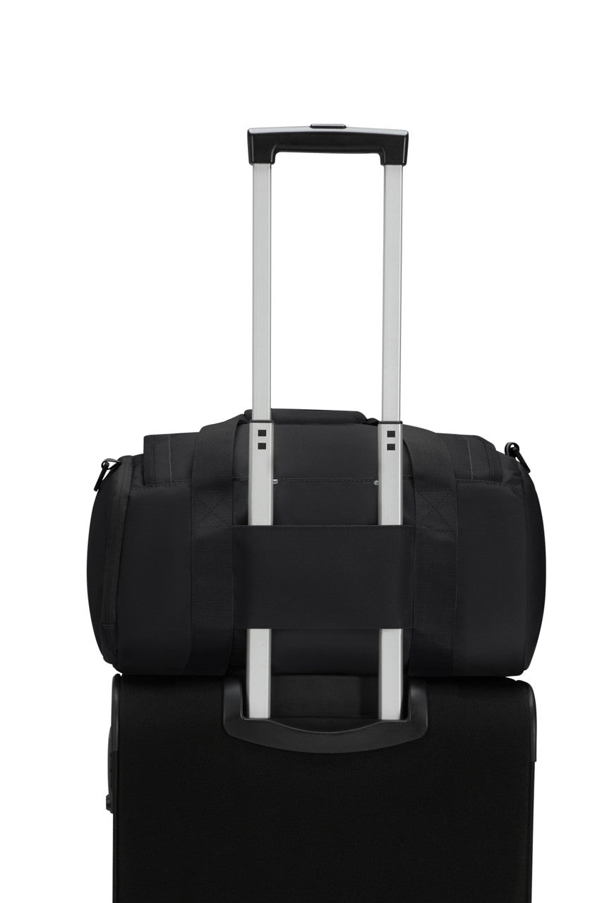 American Tourister Brightup Cabin Duffle Zip - Black