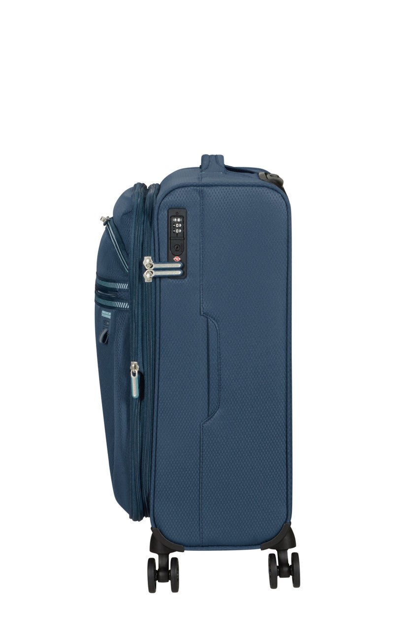 American Tourister Aerospin Spinner Expandable - KaryKase