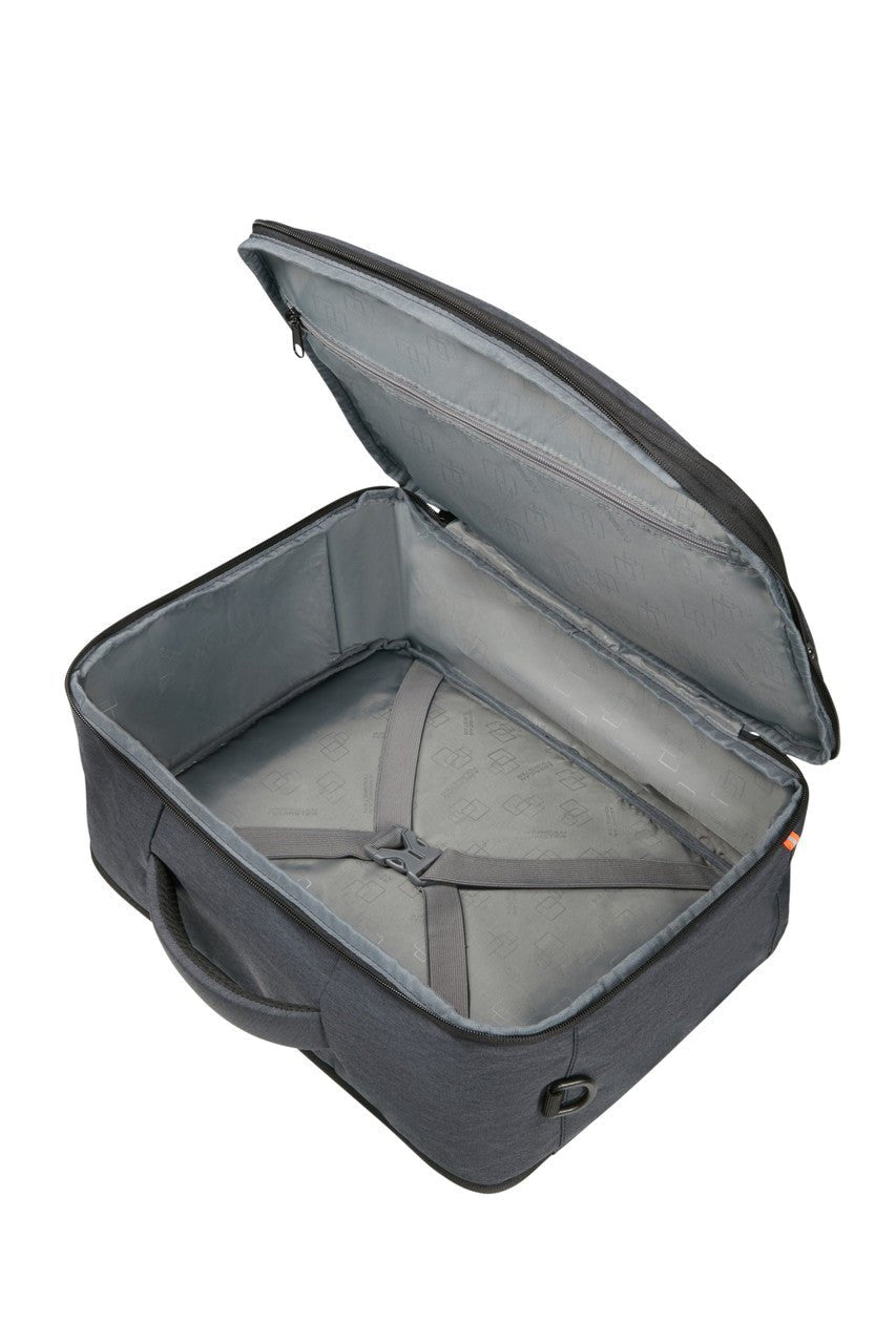 American Tourister At Work Nxt 3-Way Boarding Bag 15.6" - KaryKase