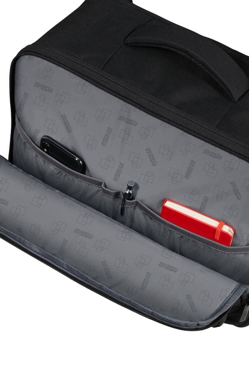 American Tourister At Work Nxt 3-Way Boarding Bag 15.6" - KaryKase