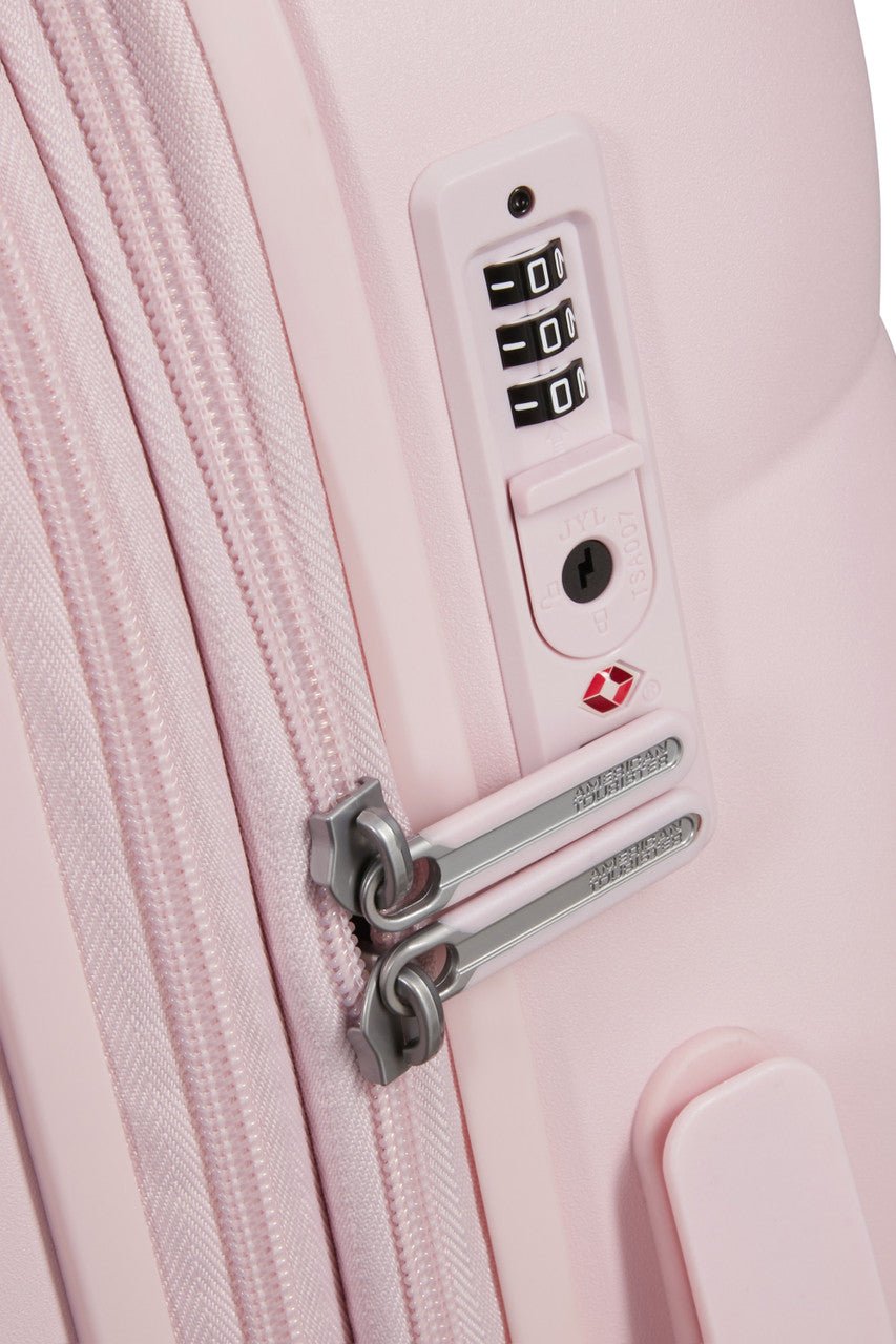 American Tourister Dreami Medium Expandable Spinner 67cm - KaryKase