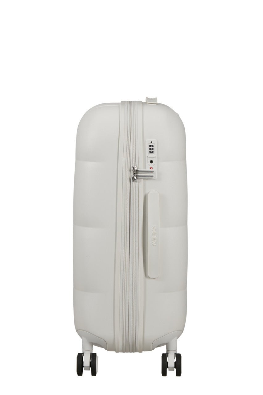 American Tourister Dreami Medium Expandable Spinner 67cm - KaryKase