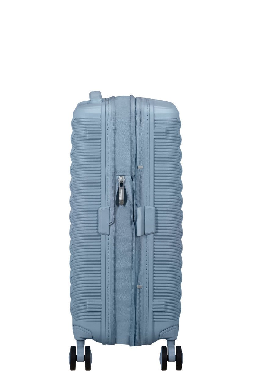 American Tourister FastForward Spinner Expandable 55cm - KaryKase