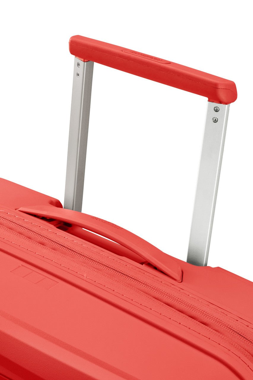 American Tourister FastForward Spinner Expandable 78cm - KaryKase