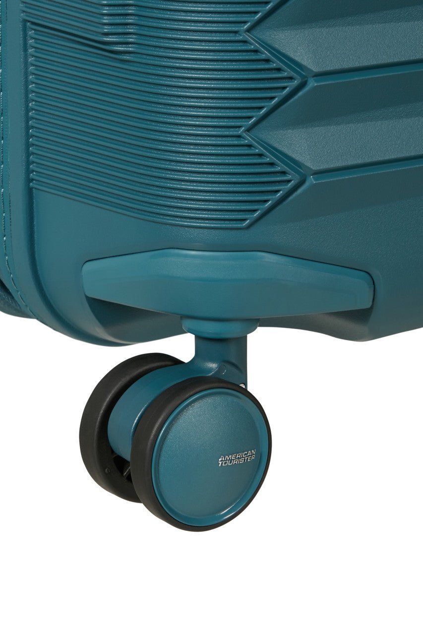 American Tourister FastForward Spinner Expandable 78cm - KaryKase