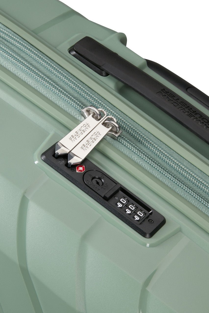 American Tourister Flytwist Spinner Expandable 55cm - KaryKase