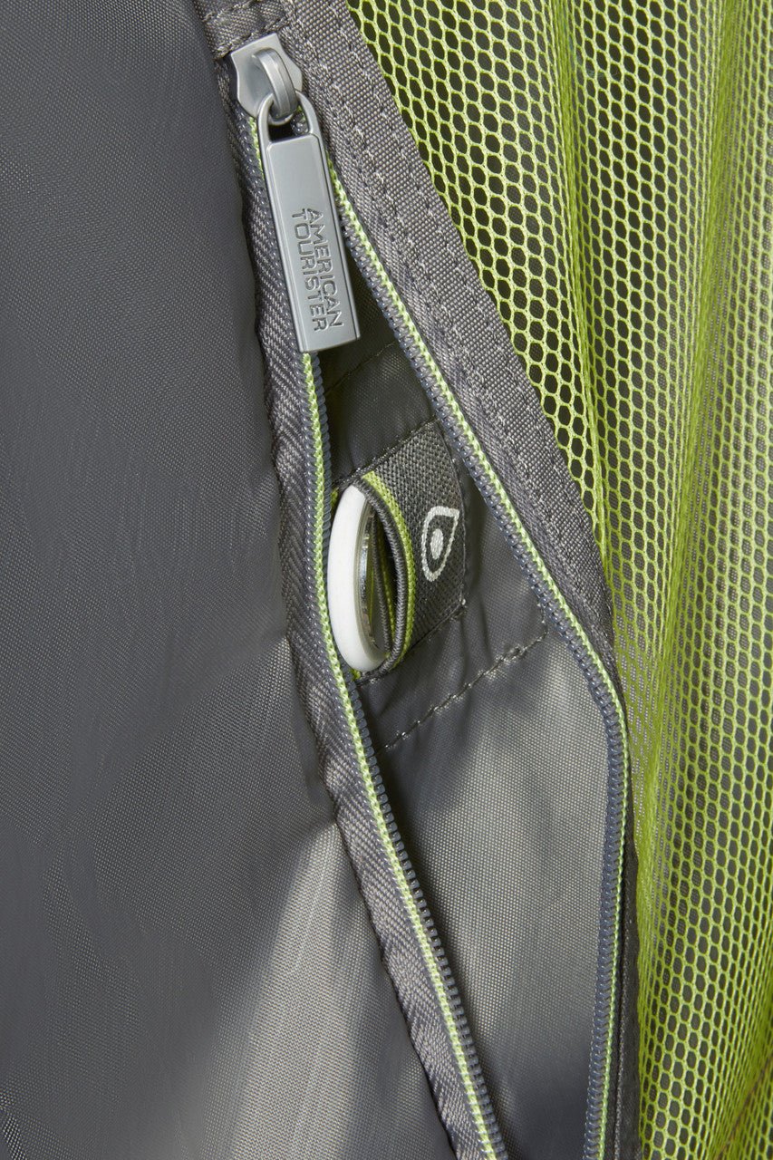 American Tourister Neovibe Expandable Spinner 55cm - KaryKase