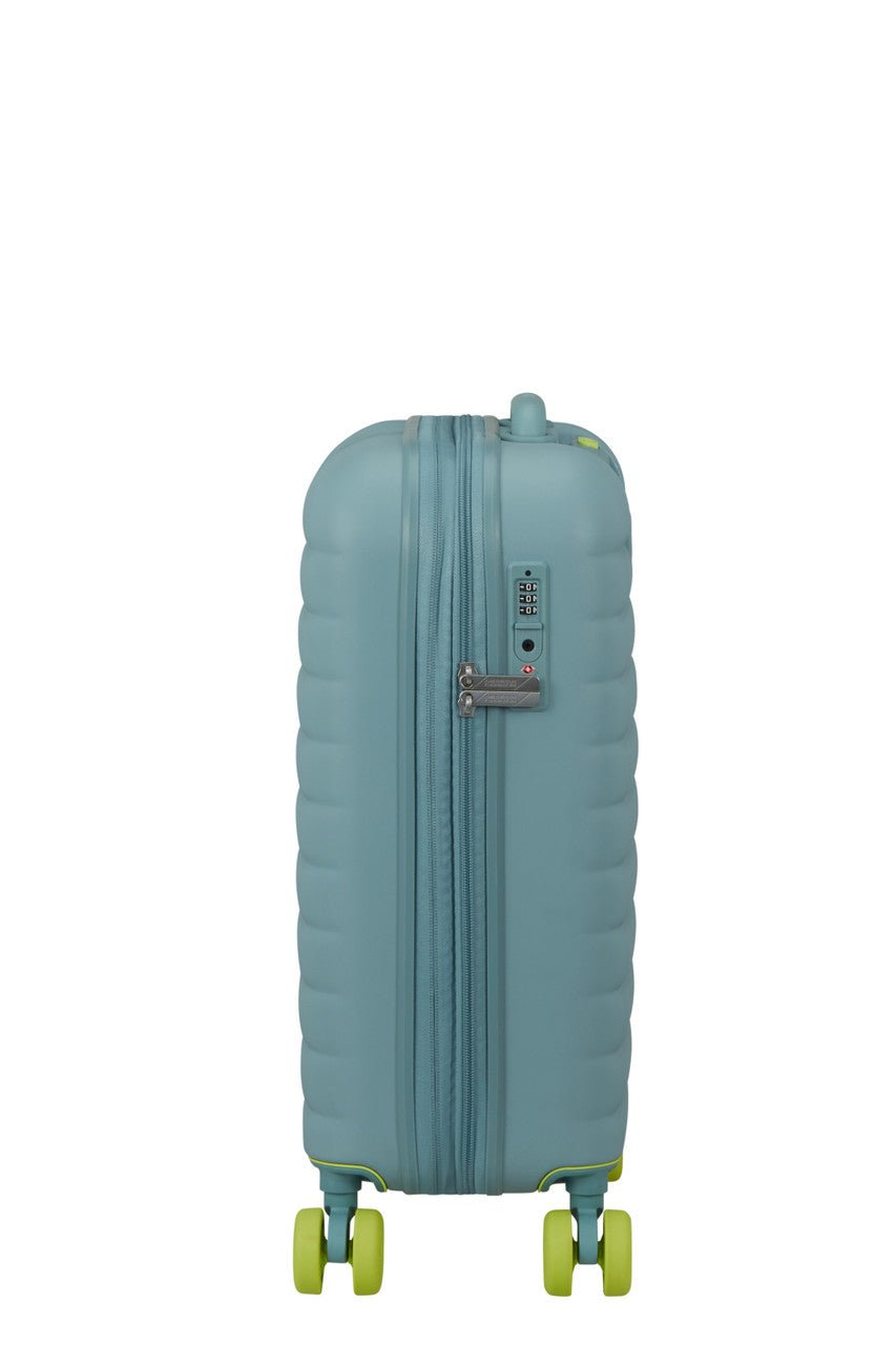 American Tourister Neovibe Expandable Spinner 55cm - KaryKase