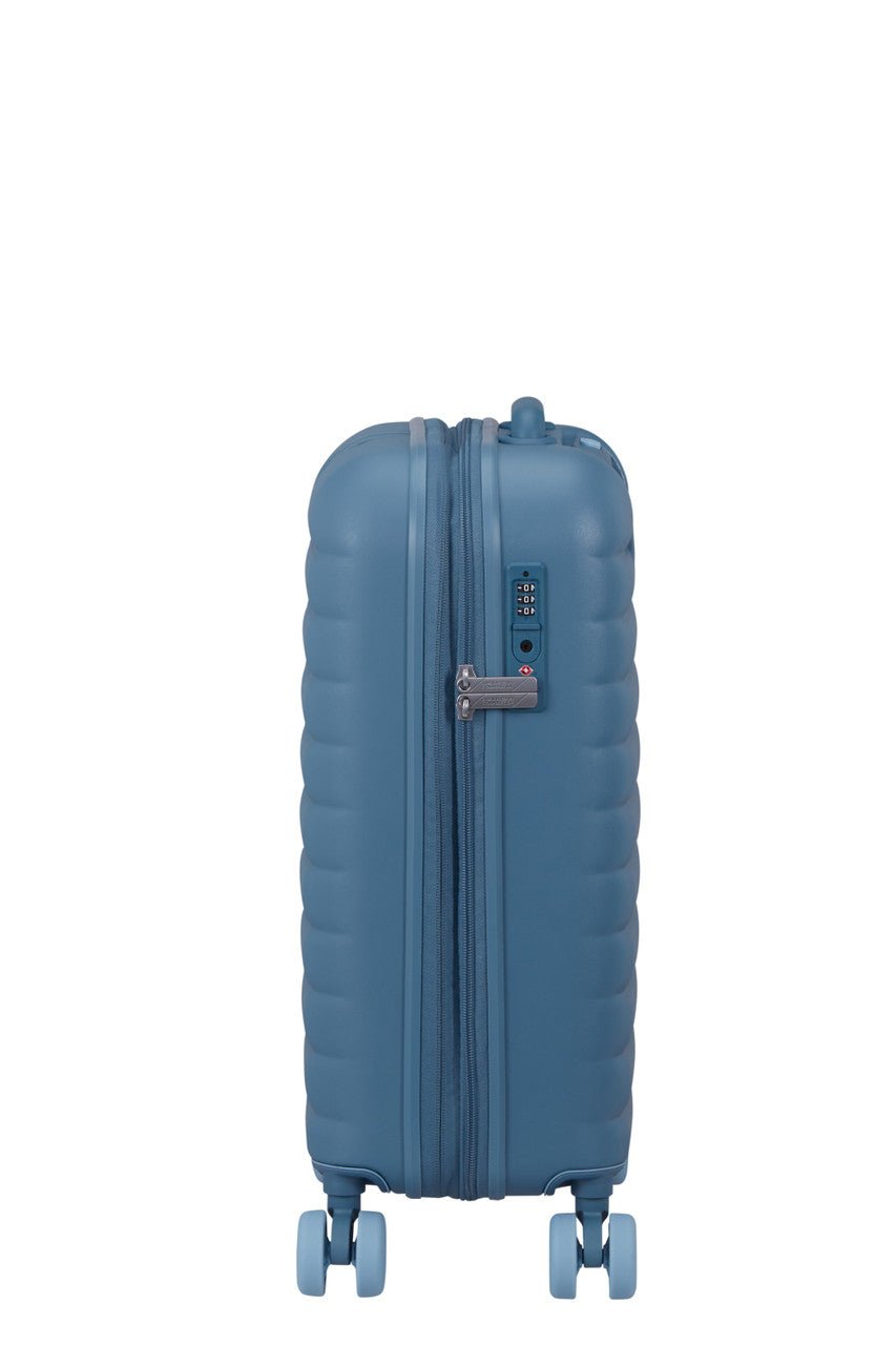 American Tourister Neovibe Expandable Spinner 55cm - KaryKase