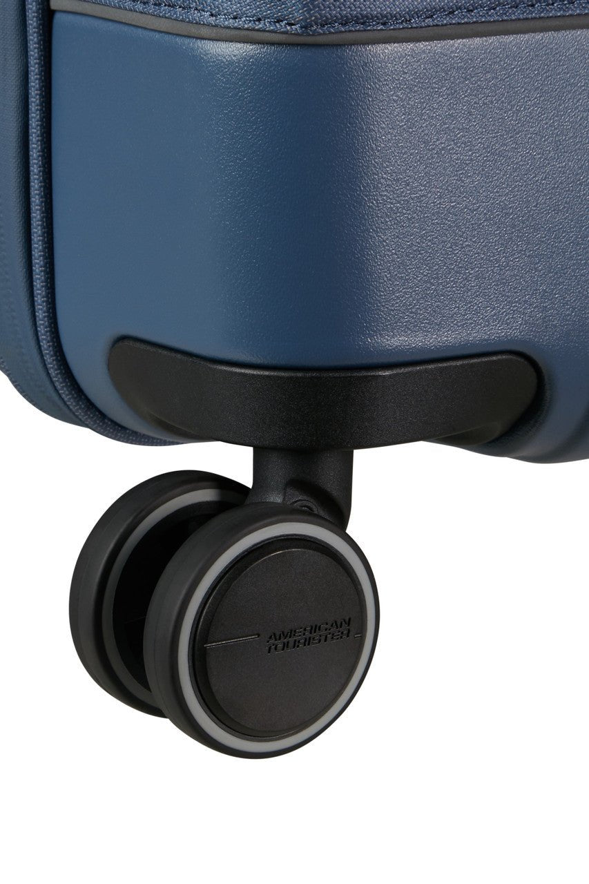 American Tourister Urban Track Coated Spinner 55cm - KaryKase