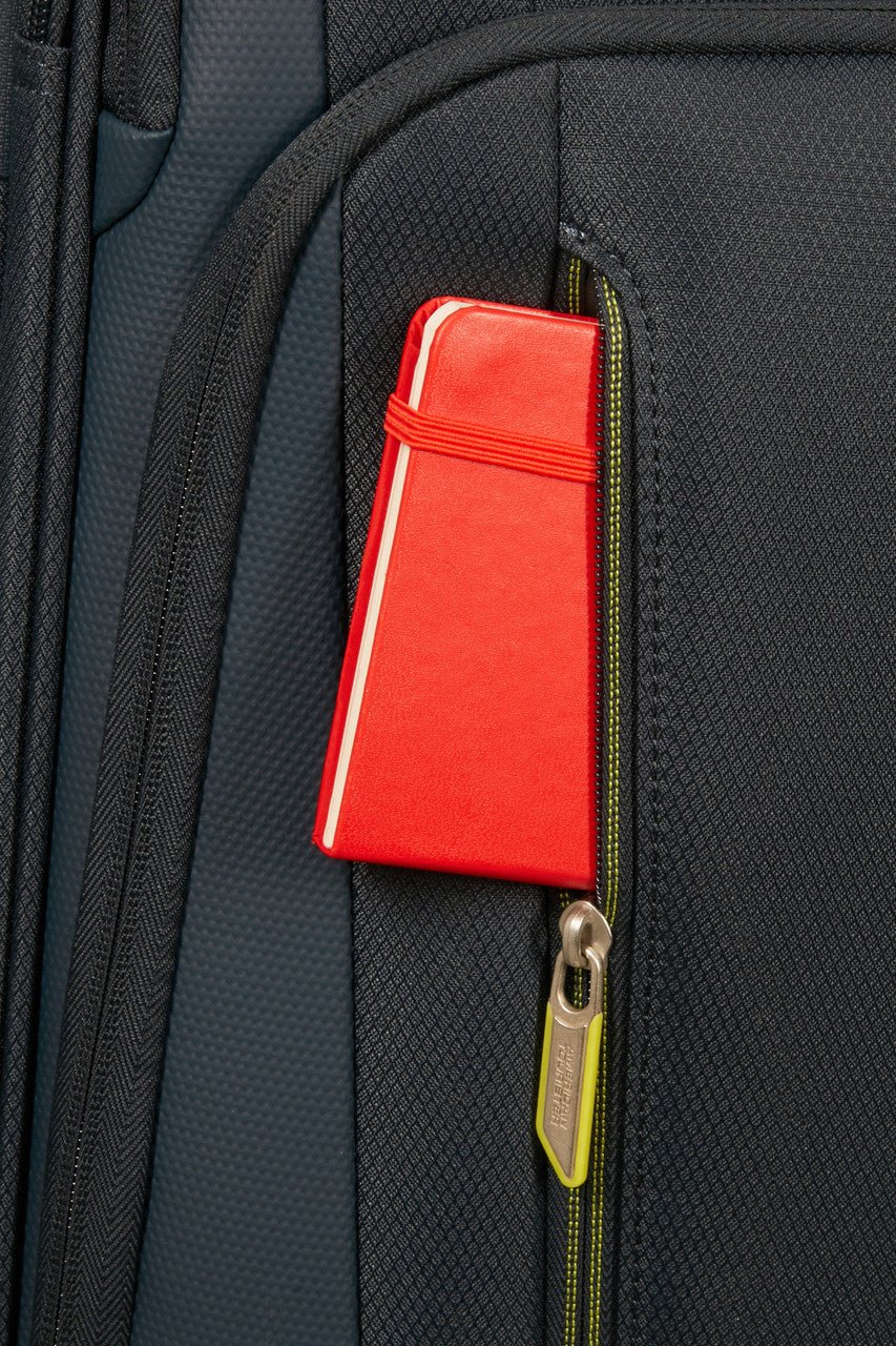 American Tourister Wanderlite Spinner Expandable 55cm - KaryKase