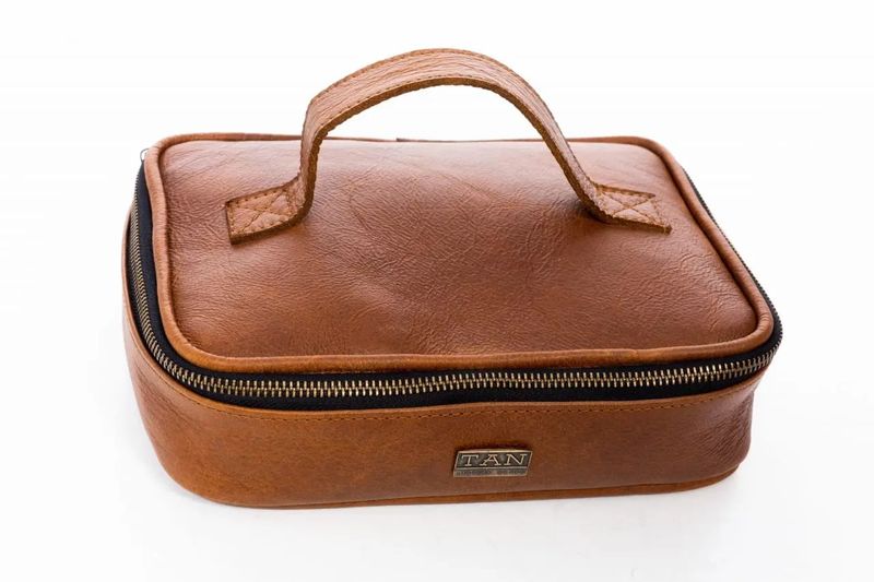 Tan Goods Ruby Makeup Bag - KaryKase