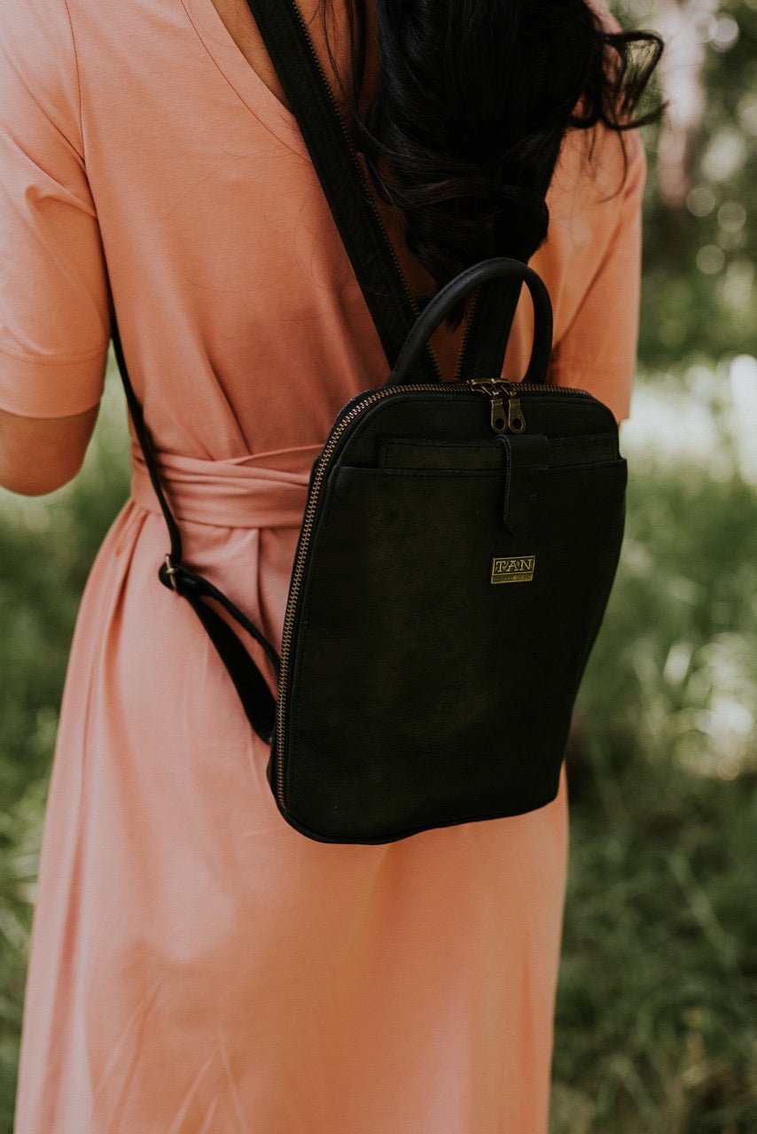 Tan Leather Goods - Olivia Leather Backpack | Black - KaryKase