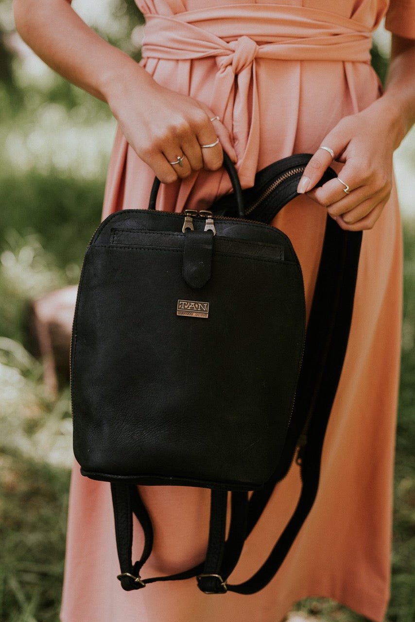 Tan Leather Goods - Olivia Leather Backpack | Black - KaryKase