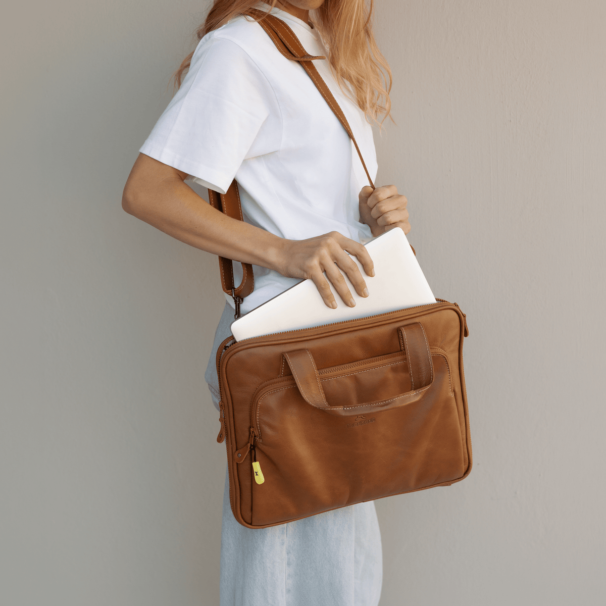 Thandana 15" Slimline Leather Laptop Bag - KaryKase
