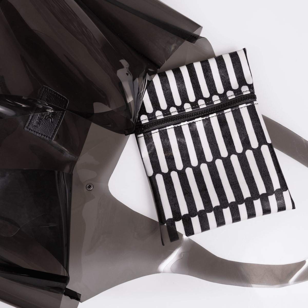 Thandana Jelly Clear View Tote - KaryKase