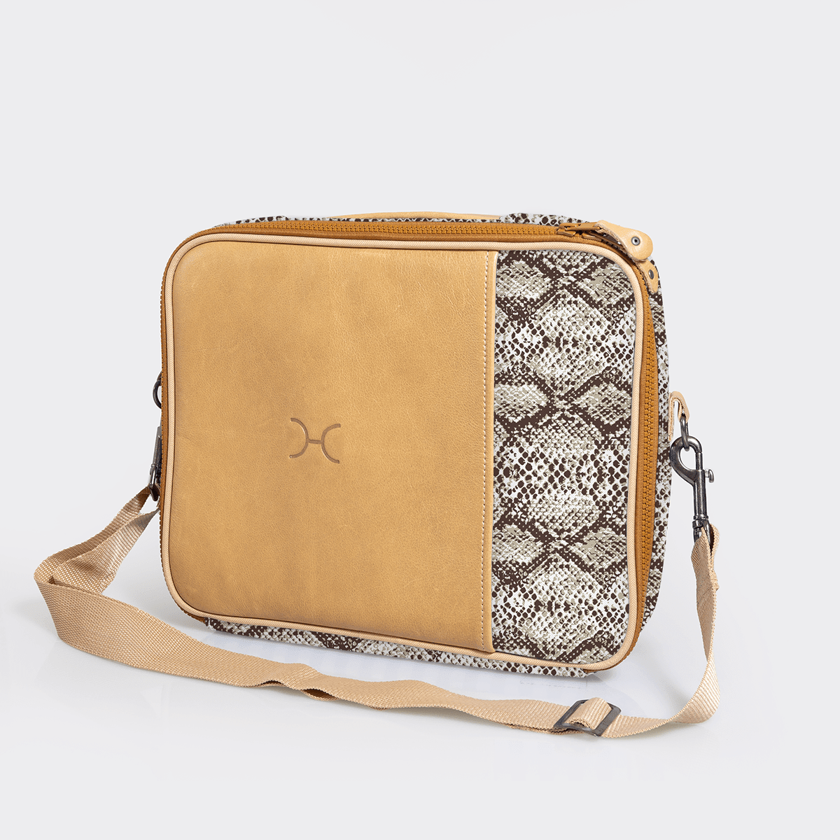 Thandana Kids Laminated Fabric Essential Laptop Bag 13" - KaryKase