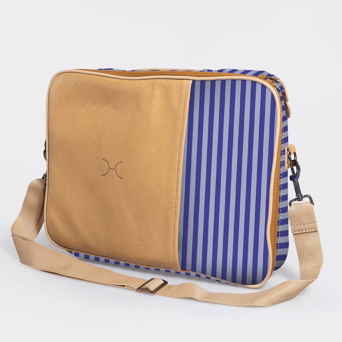 Thandana Kids Laminated Fabric Essential Laptop Bag 15" - KaryKase