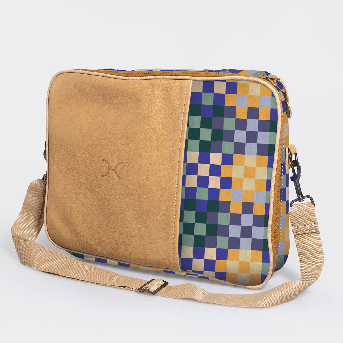 Thandana Kids Laminated Fabric Essential Laptop Bag 15" - KaryKase
