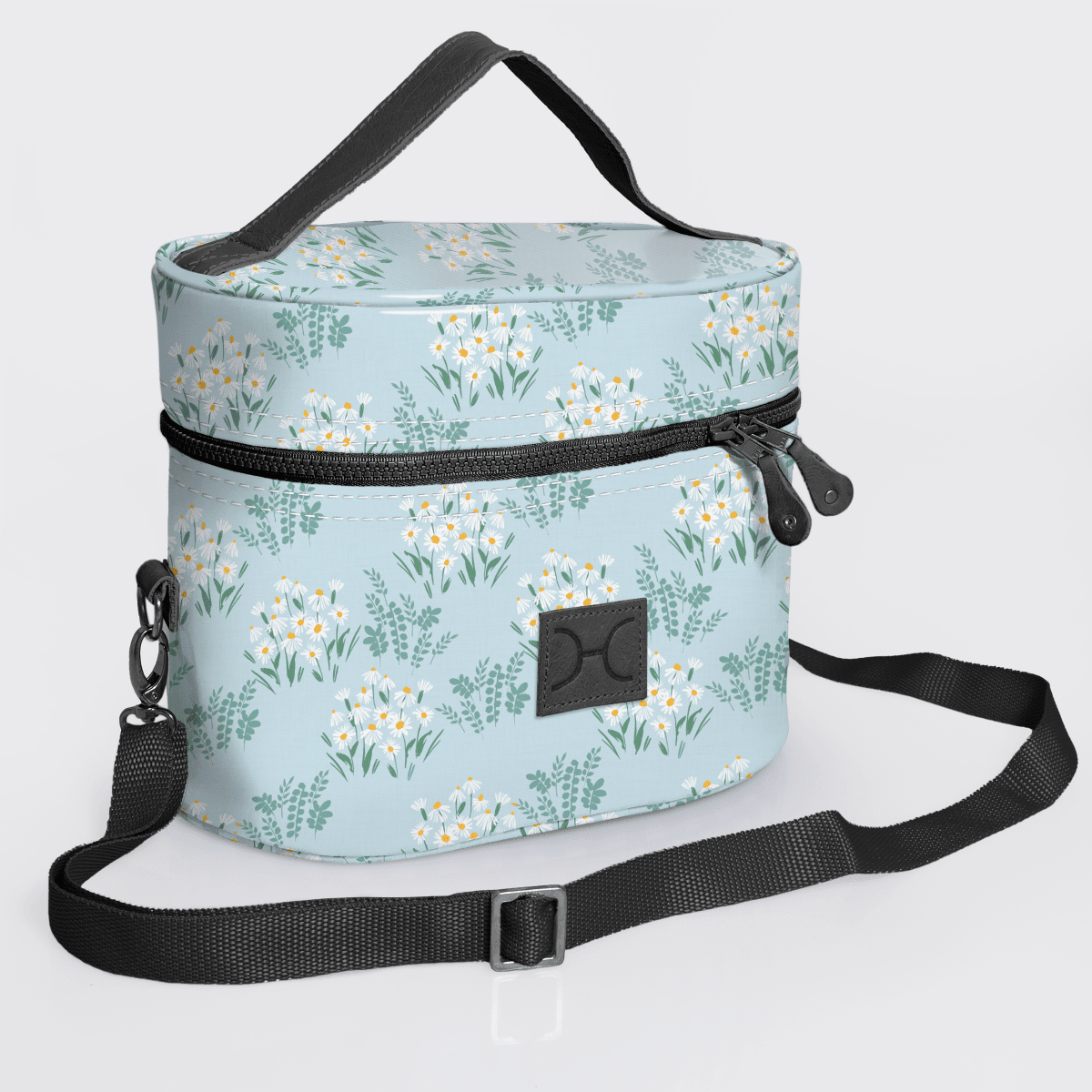 Thandana Laminated Fabric Bougie Vanity Bag | Black - KaryKase