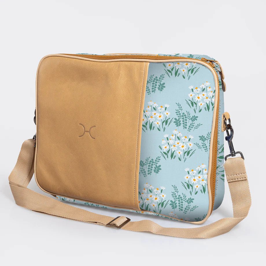 Thandana Laminated Fabric Essential Laptop Bag 15" - KaryKase