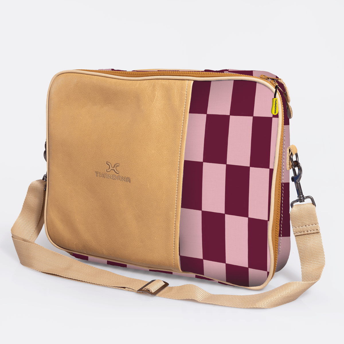 Thandana Laminated Fabric Essential Laptop Bag 15" - KaryKase