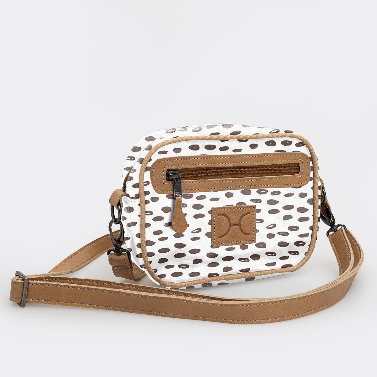 Thandana Laminated Fabric Lipstick Bag - KaryKase