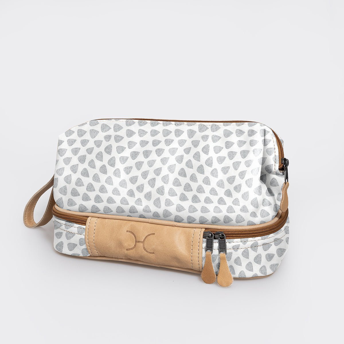 Thandana Laminated Fabric Wash Bag - KaryKase
