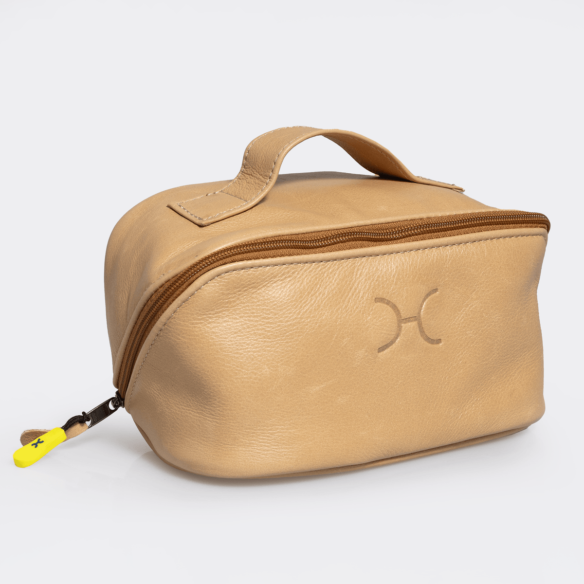 Thandana Leather Side Mouth Vanity Bag - KaryKase