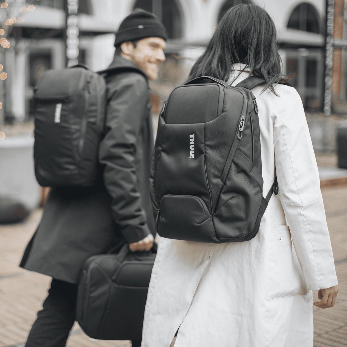 Thule Accent Backpack 23L | Black - KaryKase
