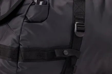 Thule Chasm 90L Duffel (L) - KaryKase