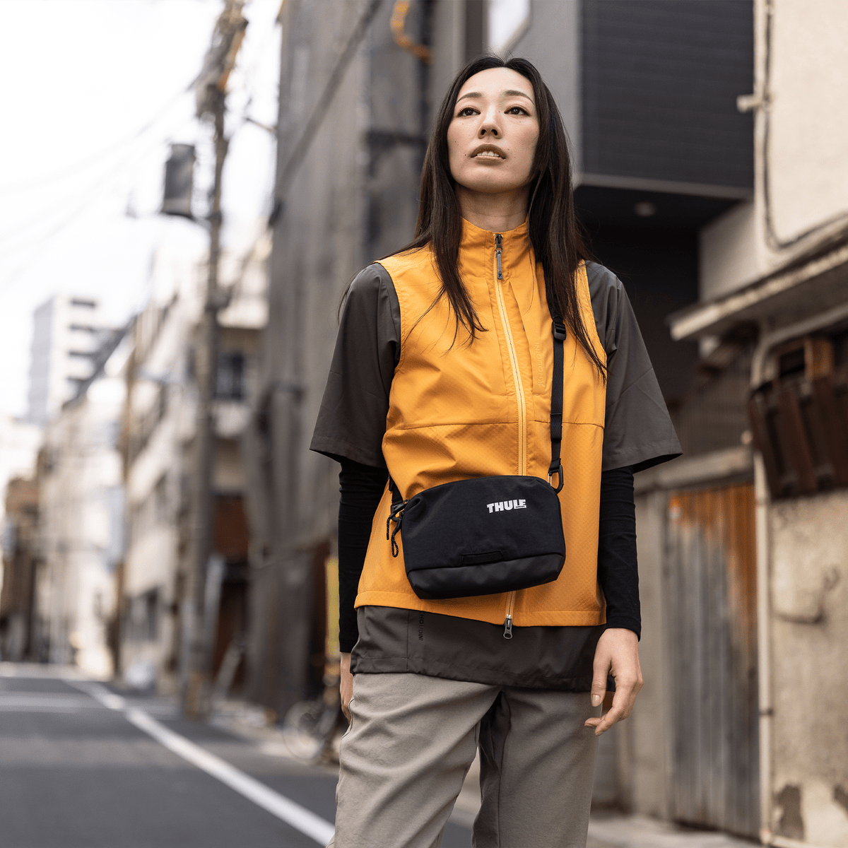 Thule Paramount Crossbody Bag 2L - KaryKase