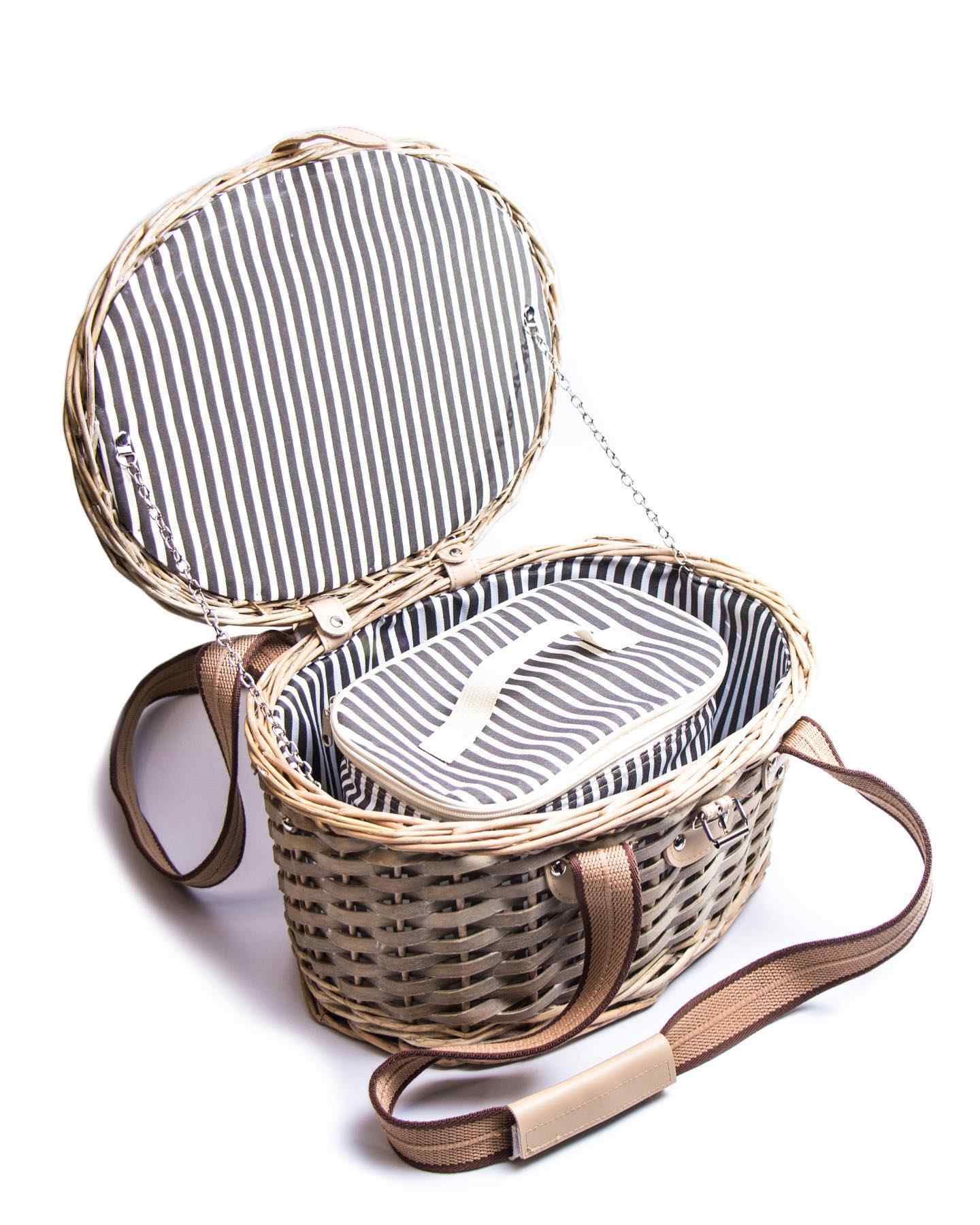 Yuppie Gift Baskets Ivory Picnic Basket - KaryKase